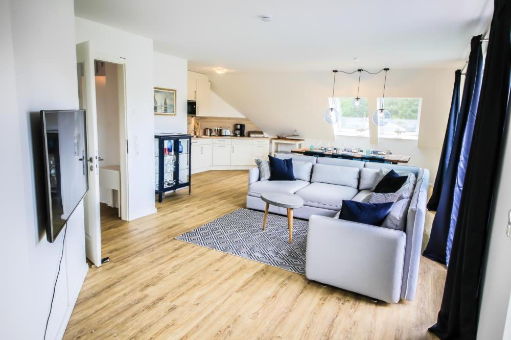 Ferienwohnung Ostseeglitzern Scharbeutz Bagian luar foto